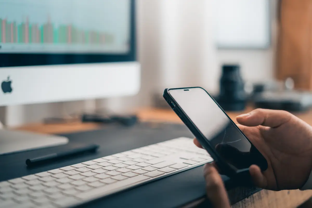 iOS App Development - Infiniti Infoways Digital Solutions